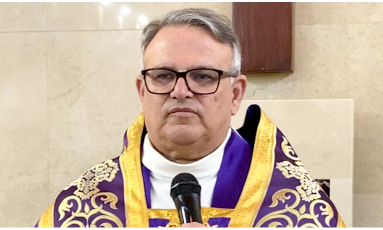 Monsenhor celebra a Missa da Ceia do Senhor, na Paróquia Santo Antônio