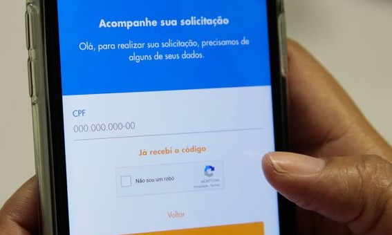 Algar libera bônus para clientes terem acesso ao app de auxílio emergencial