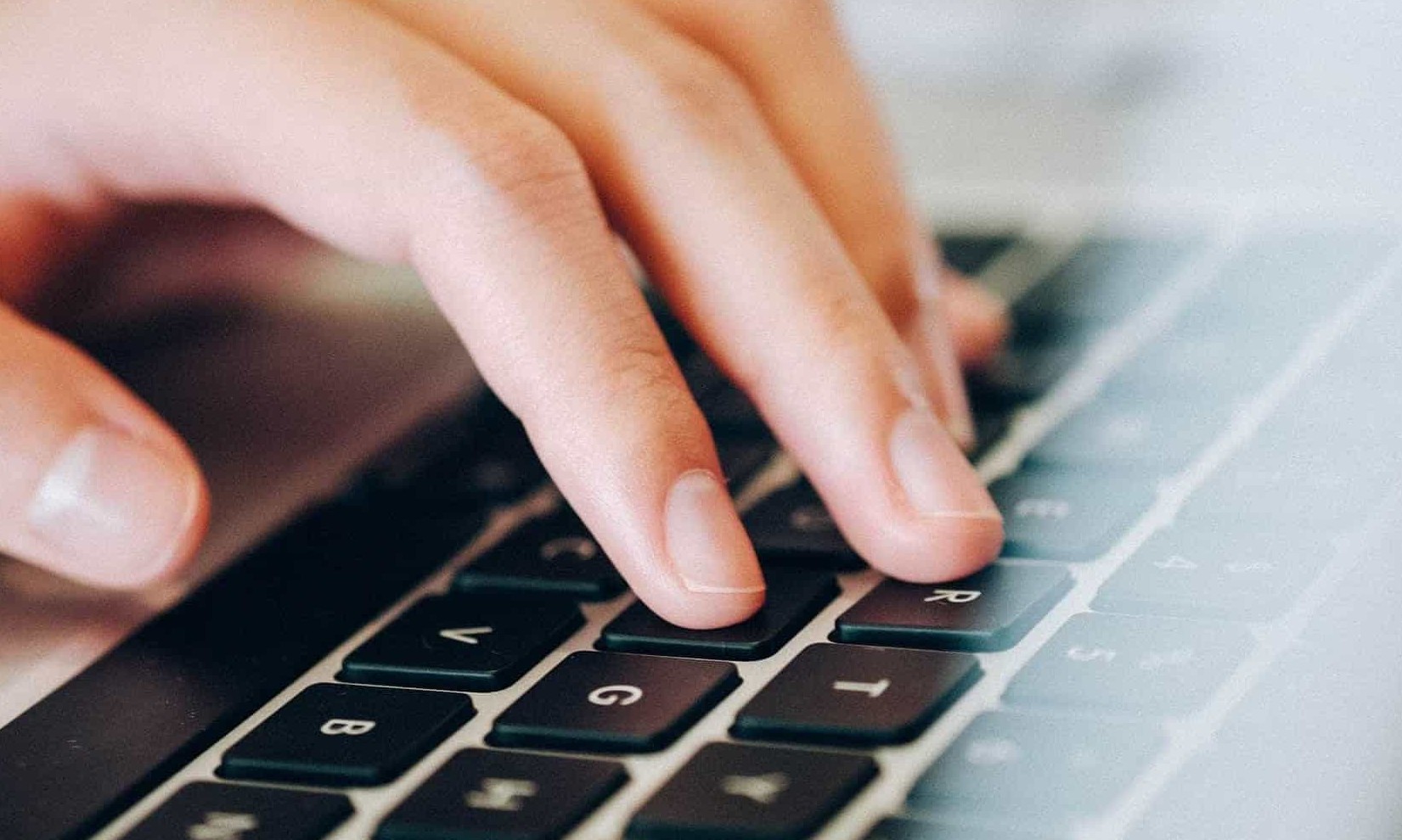 Um em cada 4 brasileiros não têm acesso à internet, mostra pesquisa do IBGE