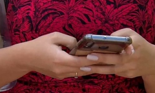 Dinheiro do coronavírus e chocolate de graça são novos golpes pelo celular