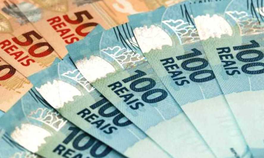 Governo Federal diz apoiar auxílio emergencial de R$ 600,00 a mais categorias
