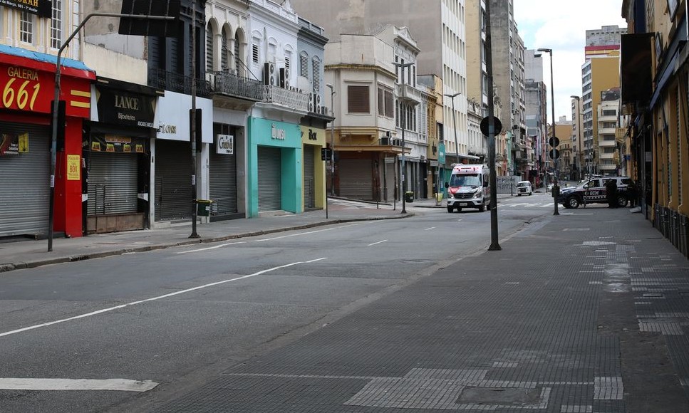 Isolamento social no estado de São Paulo chega a 57%, de acordo com SIMI
