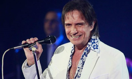 Rei Roberto Carlos comemora 79 anos com live neste domingo, 19