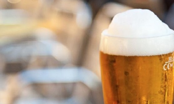 Com isolamento, venda de bebidas alcoólicas através de delivery disparam