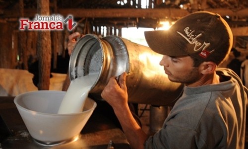 Parceria auxilia a cadeia de produtores de leite do Estado de São Paulo