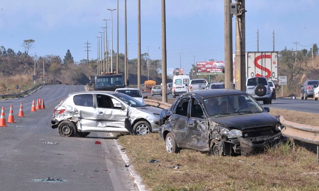 Acidentes de trânsito nas rodovias paulistas caíram 46,7% durante quarentena