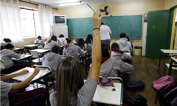 Aulas presenciais nas escolas de Franca podem ser retomadas em julho