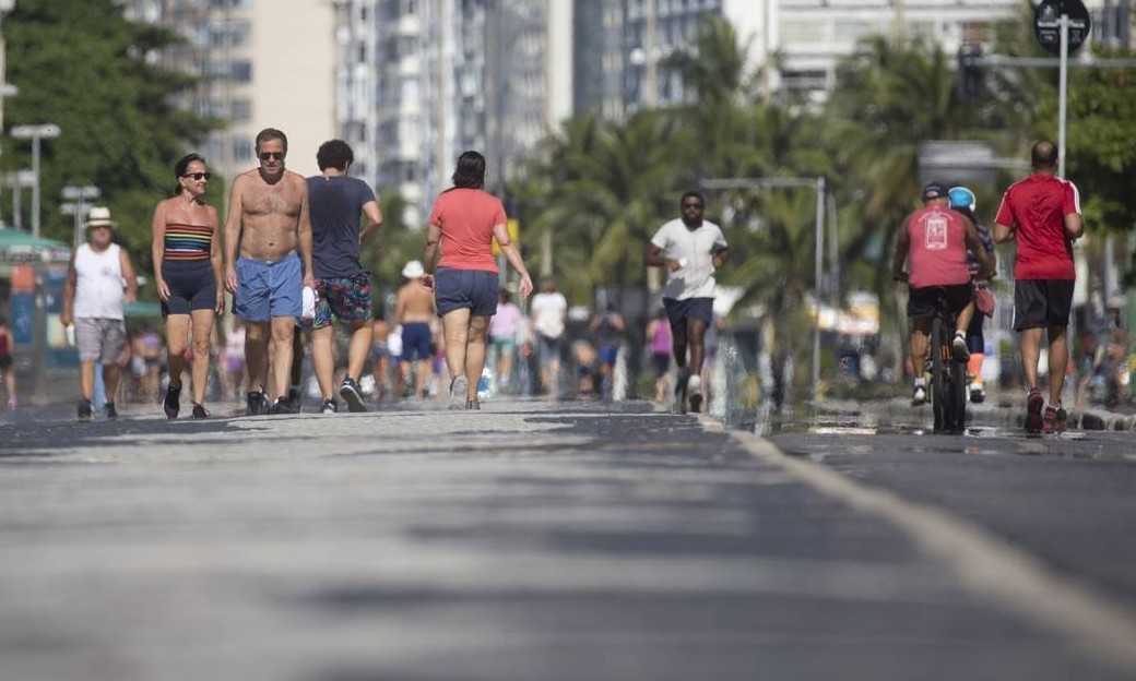 Reduzir isolamento sem respaldo pode gerar ação por improbidade, diz MPF