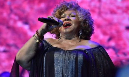 Alcione abre agenda de lives da semana nesta segunda, 20, às 20h
