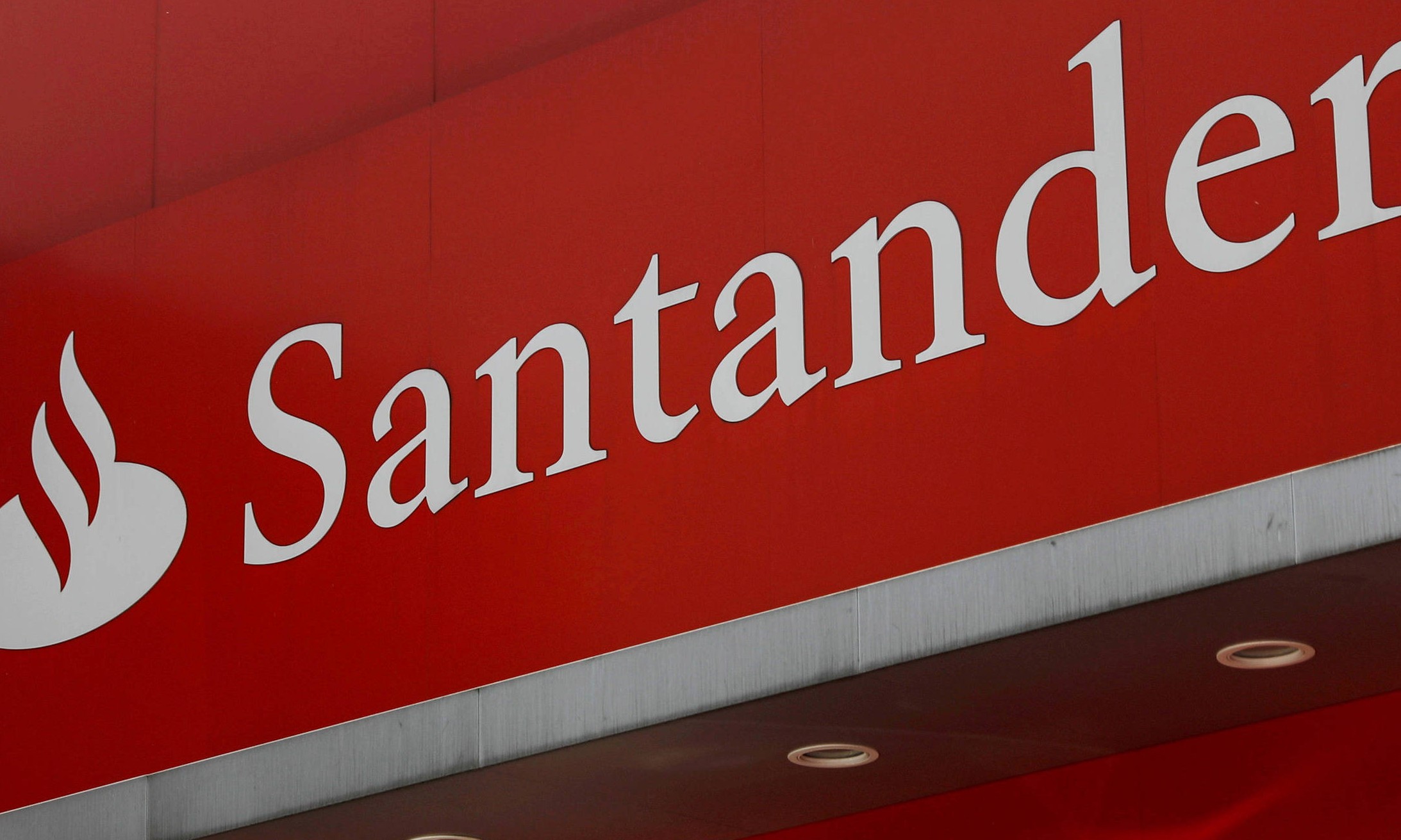 Santander terá prorrogação automática para tirar clientes da inadimplência