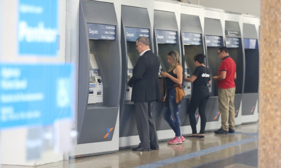 INSS informa valor da 1ª parcela do 13º salário, que será paga a partir de 24/4