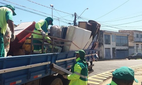 Bairros como Leporace e Tropical recebem Arrastão da Limpeza, sábado (25)