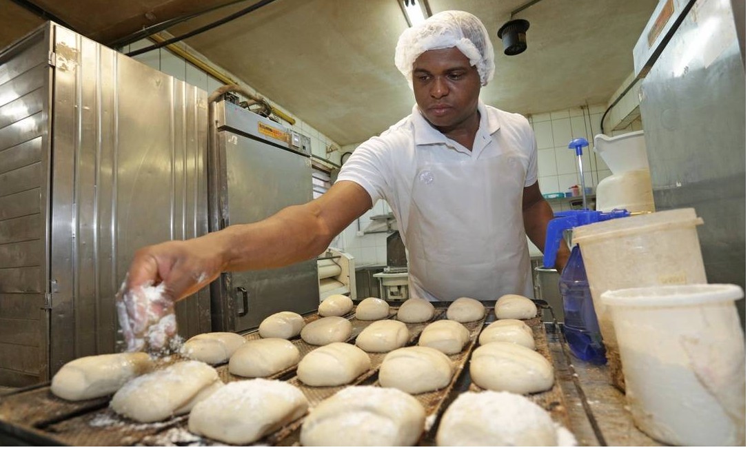 Com vendas em alta, pães, biscoitos e massas podem ficar até 30% mais caros