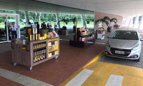 ​Prefeitura regulamenta Drive Thru do comércio e recomenda usar máscara