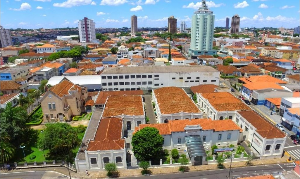 Umidade relativa do ar volta a subir em Franca e pode chover nesta terça-feira, 14