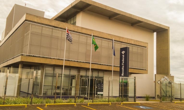Receita Federal de Franca alerta sobre CPF atual para receber abono emergencial