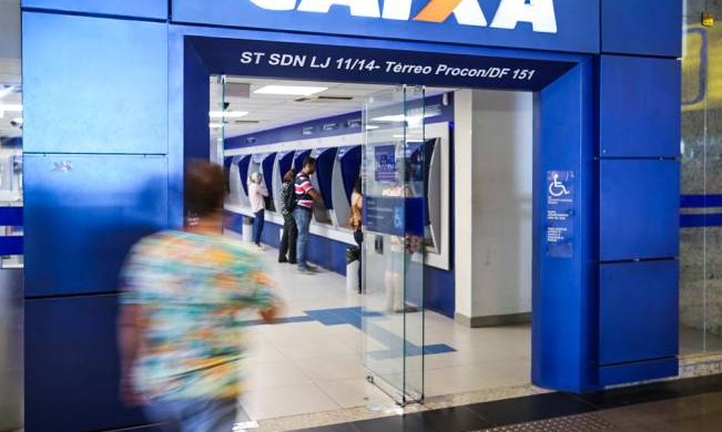 Benefício de R$ 600 a informais começará a ser pago semana que vem