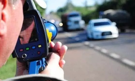 STF decide: excesso de velocidade maior que 50% dá perda imediata da CNH
