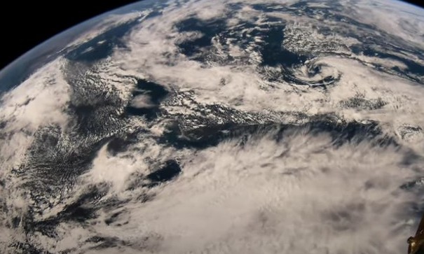 Direto do espaço, canal de TV vai transmitir imagens ao vivo para smartphones