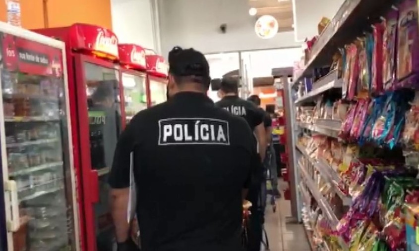 Em Franca, supermercados são autuados por produtos vencidos e preços abusivos