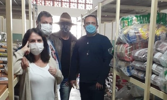 Live de Capanga & Coronel arrecada 3 toneladas de alimentos em prol do IMA