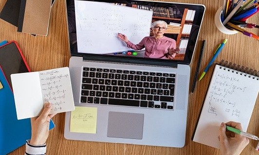Educadores: saiba como aproveitar melhor as aulas online durante a pandemia