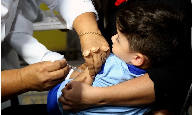 Vacina contra a gripe em crianças e gestantes: Procura é grande em Franca