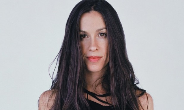 Alanis Morissette e Tiê são as atrações das lives desta terça-feira, 19; confira