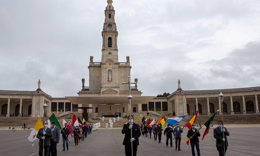 Santuário de Fátima celebra santa sem fiéis pela primeira vez em 103 anos