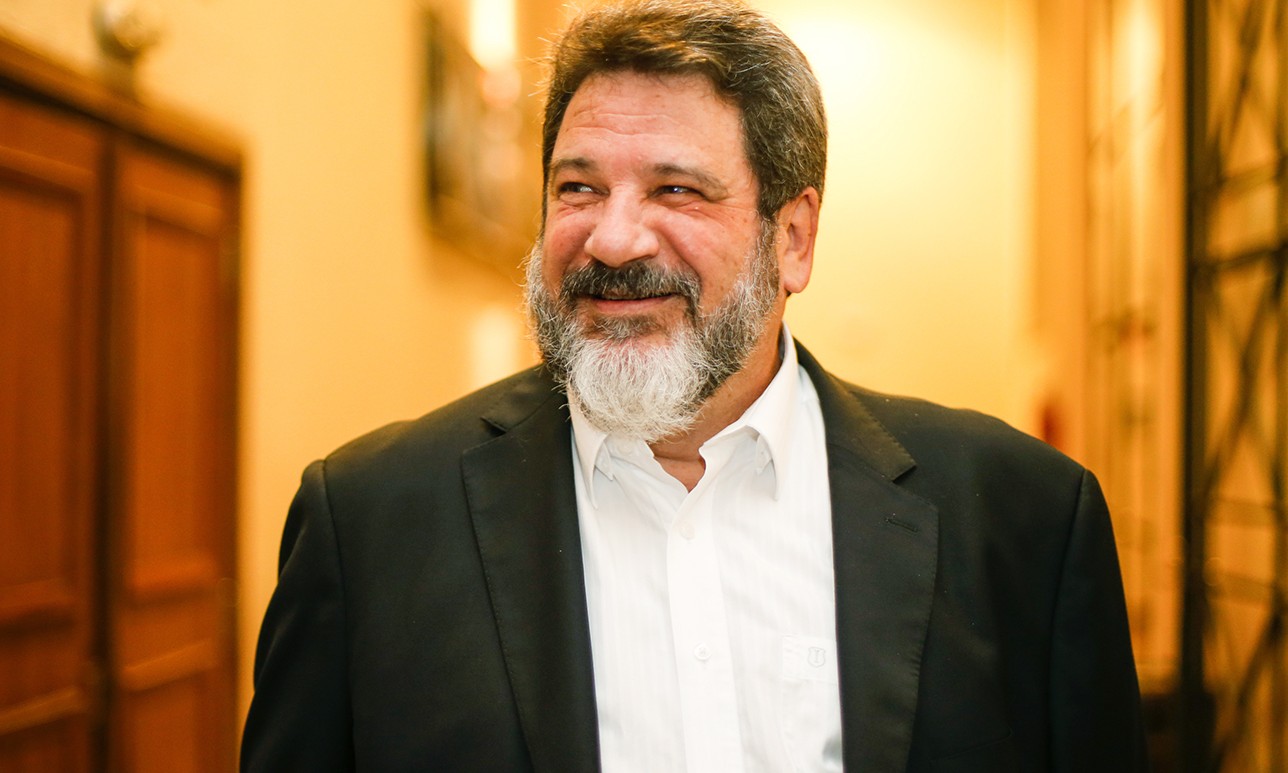 Mário Sérgio Cortella realiza palestra online gratuita nesta terça-feira, 26