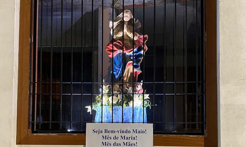 Em Franca, imagem de Maria fica exposta na igreja Santo Antônio no mês de maio