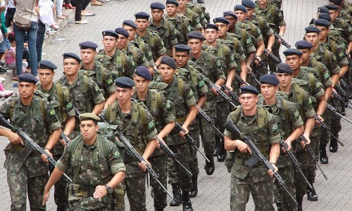 Concurso do Exército abre inscrição para 440 vagas de nível médio na EsPCEx