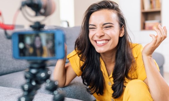 Instagram testa ferramenta para pagar influenciadores por lives e IGTV