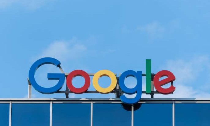 Google destina dinheiro a 380 sites de notícias no Brasil. Saiba porque