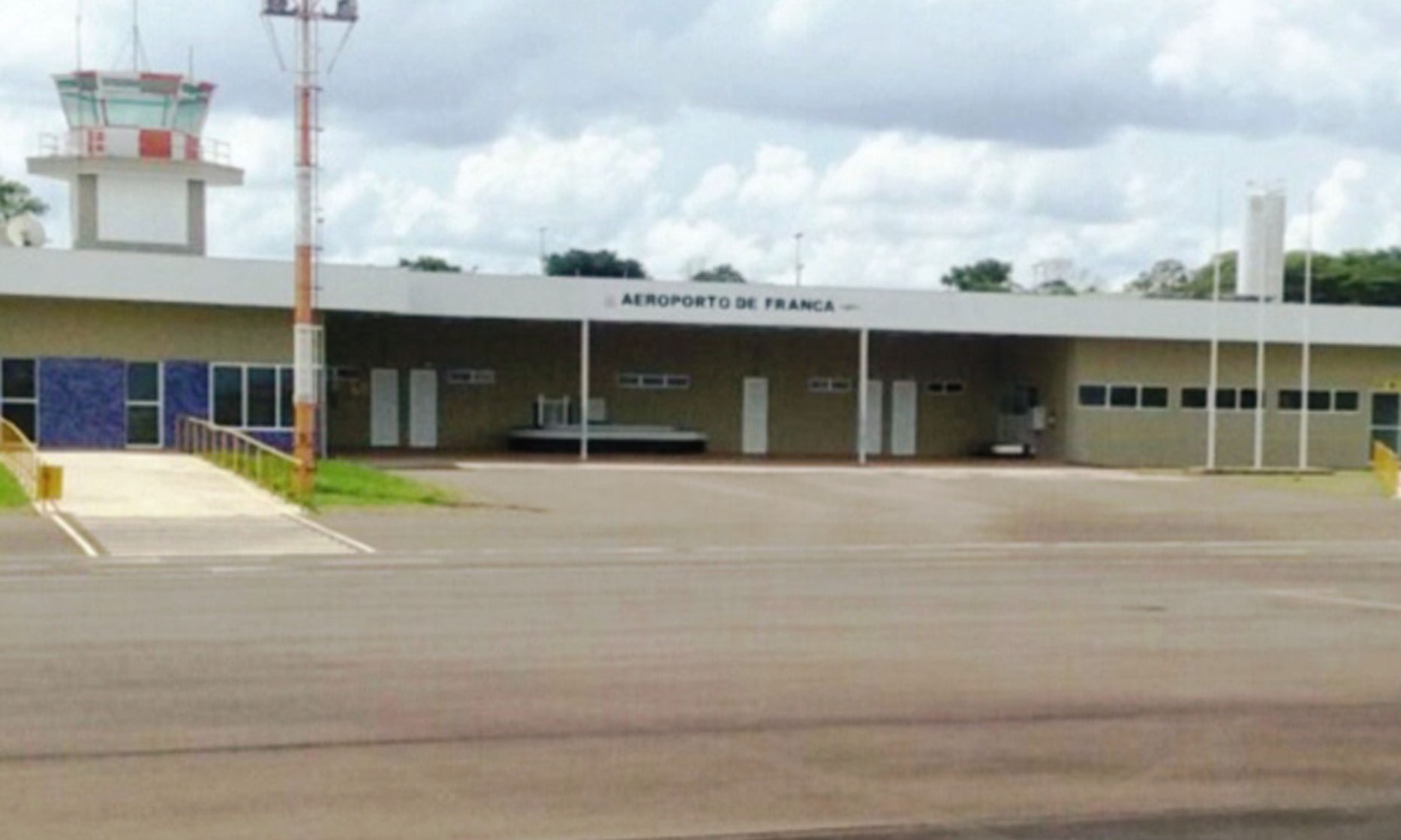 Audiência apresenta projeto de concessão de aeroportos regionais como o de Franca