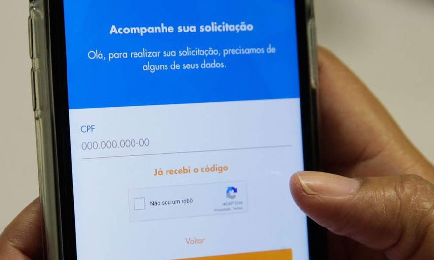 Fraudadores aproveitam brecha no sistema para conseguir receber auxílio