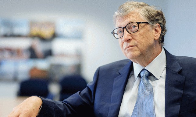 Quer aprender como Bill Gates? Bilionário faz quatro recomendações