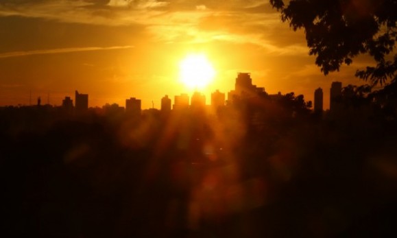 Quinta-feira, 25, começa com sol em Franca, mas nebulosidade pode ocorrer