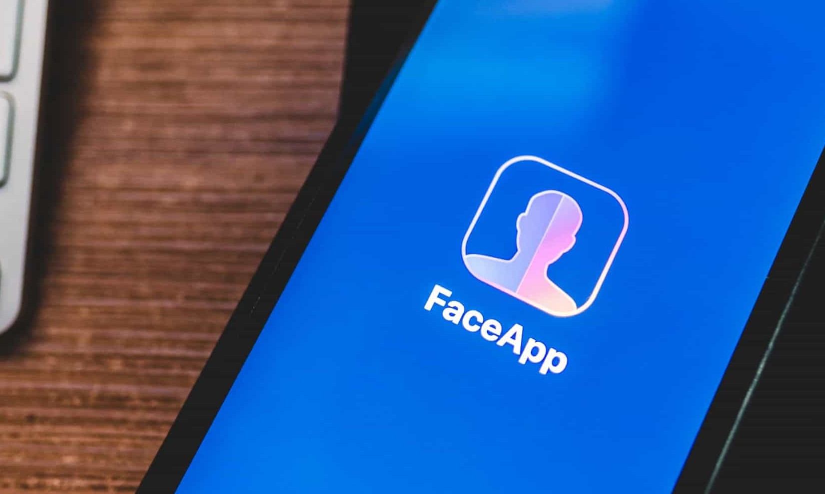 O FaceApp está de volta… e os riscos de privacidade também, dizem os técnicos