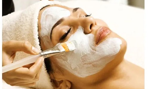 Site oferece curso gratuito de Estética Facial, Acne e Despigmentação: Confira!