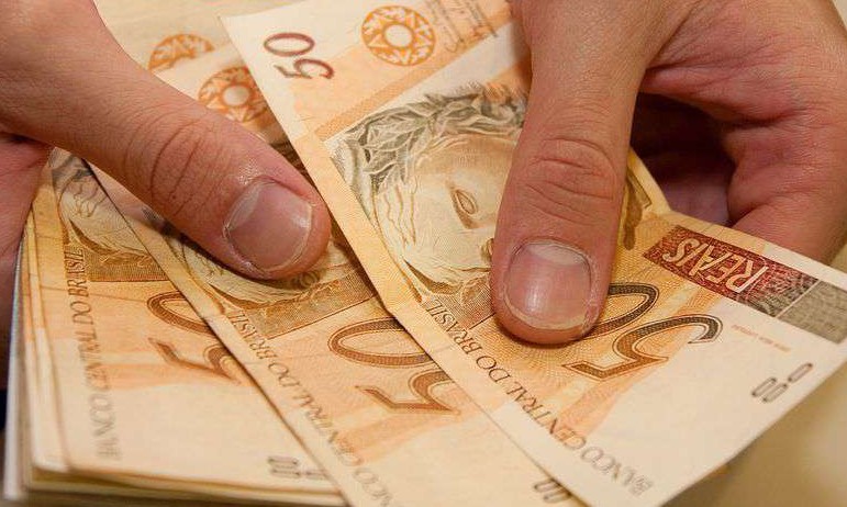 Com até 10 anos para pagar, empréstimos consignados podem ser boas opções