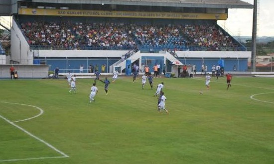 Escolinhas de futebol vão a Gilson de Souza pedir para flexibilizar atividades
