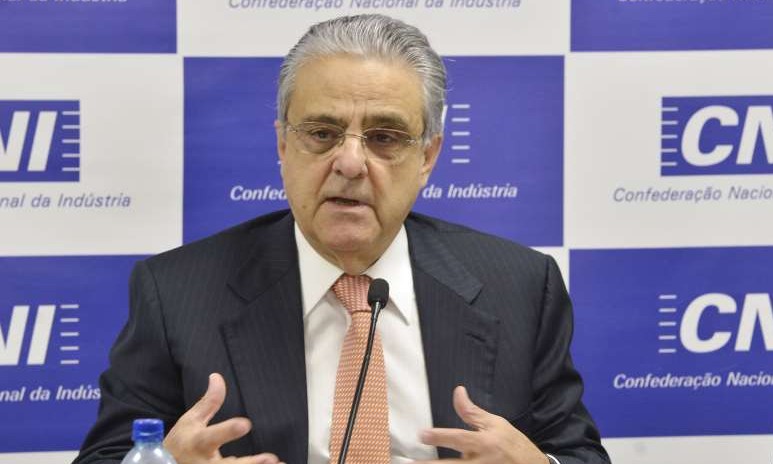 Cerca de 60% da indústria trabalha com ociosidade no país e cenário é bem ruim
