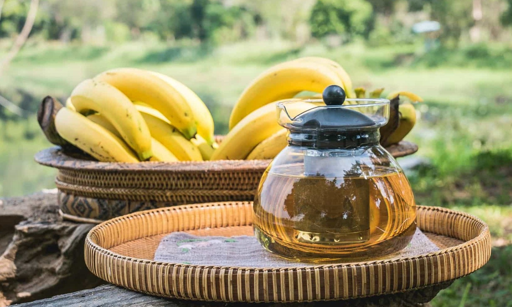 Já ouviu falar de infusão de banana? Saiba o que é, para que serve e como fazer