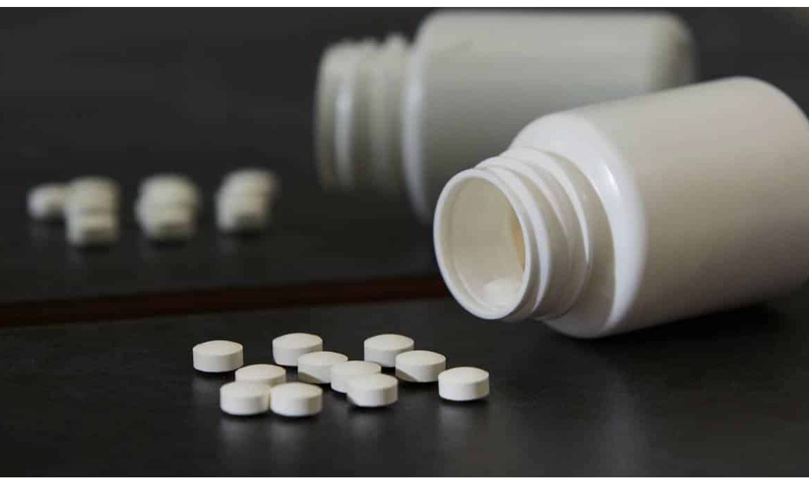 Fiocruz identifica medicamento que inibe replicação do coronavírus