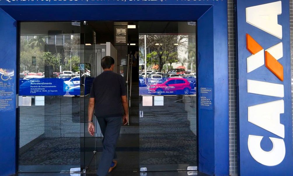 Caixa já paga terceiro lote do auxílio emergencial. Veja quem tem direito.
