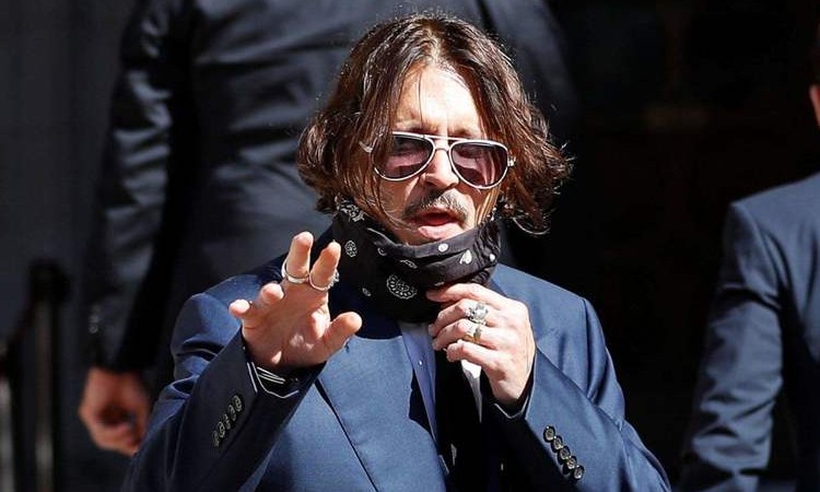 Johnny Depp acusa ex de mentir em ação por difamação contra tabloide