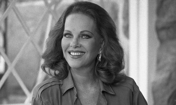 Morre em Niterói a primeira (e mais conhecida) Miss Brasil