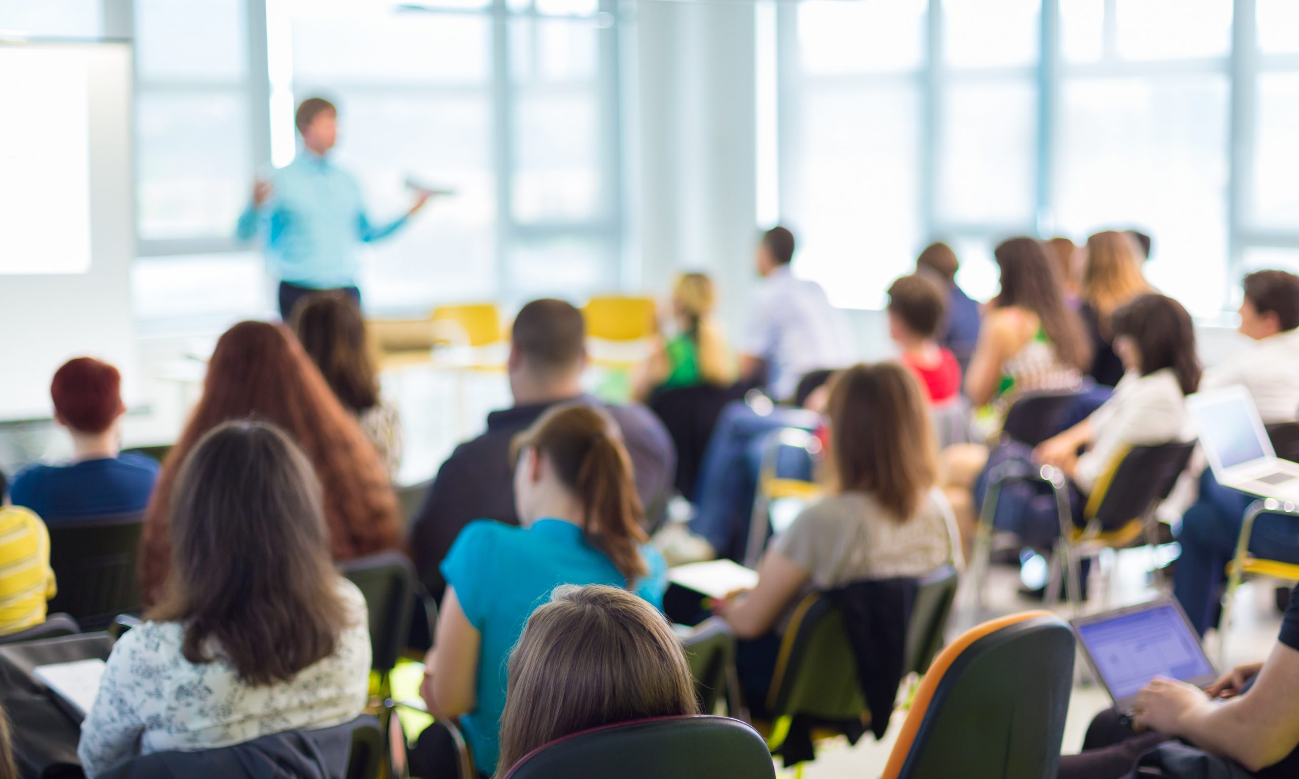 Alunos apontam queda na qualidade do ensino superior na pandemia