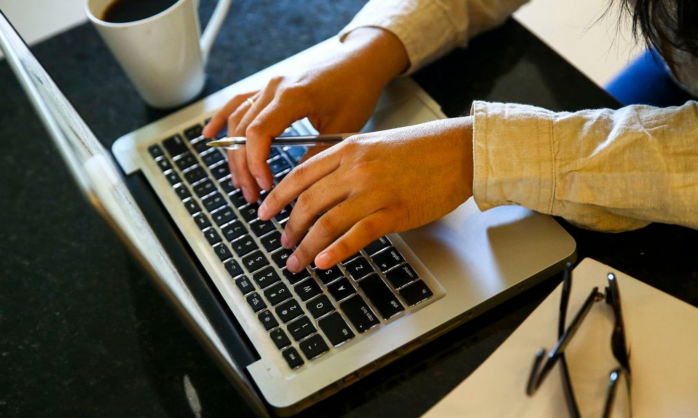 Imóveis da União desocupados começam a ser vendidos pela internet